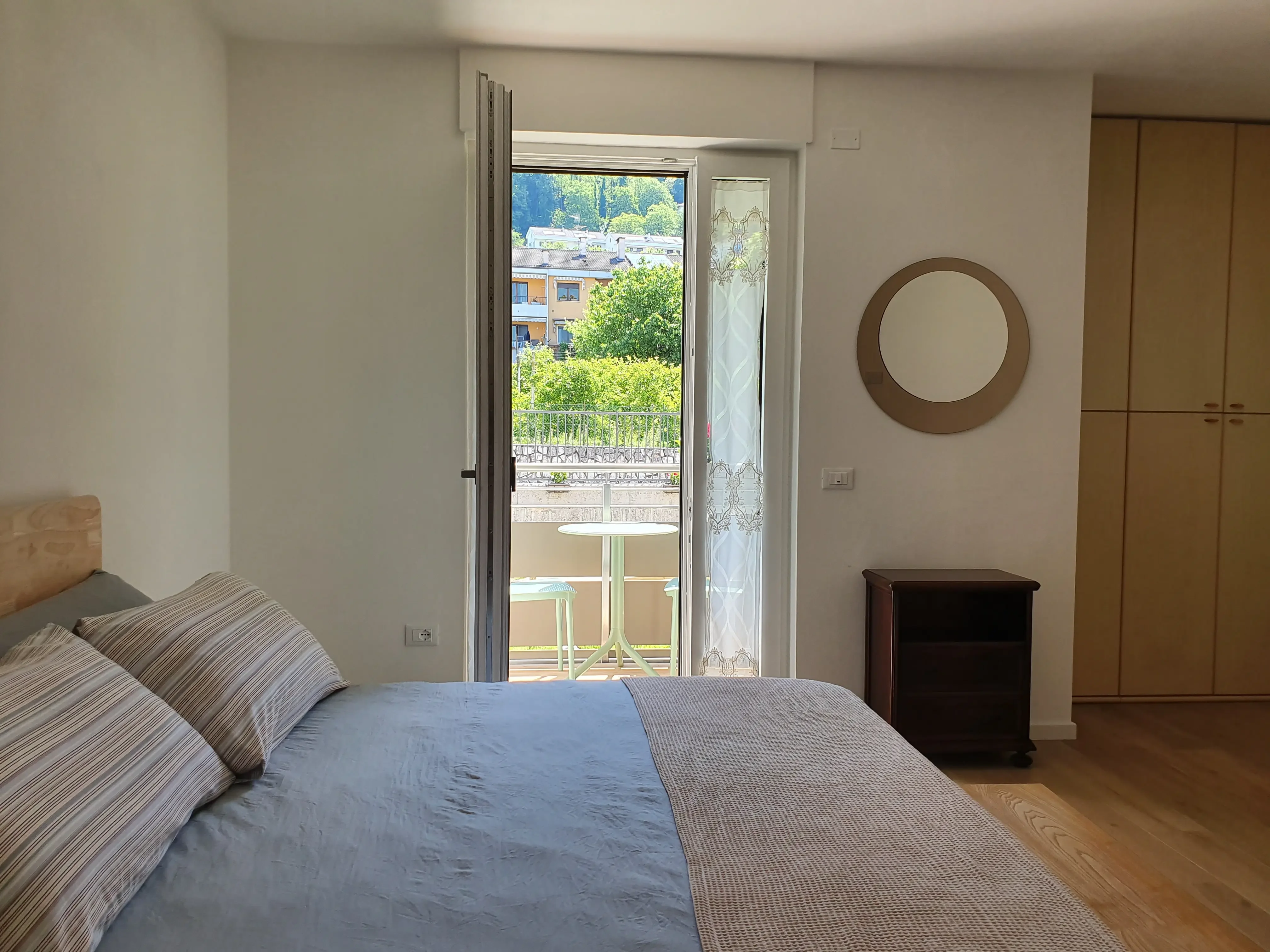 Camera matrimoniale con balcone - Casa Negrano